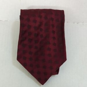 Donna Karan New York Men's Maroon Tie Italian Silk Made in the USA